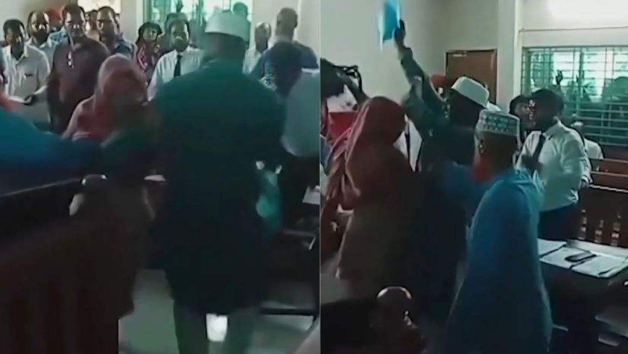 এজলাস কক্ষে দুই আইনজীবীর জুতা নিক্ষেপ ও হাতাহাতি