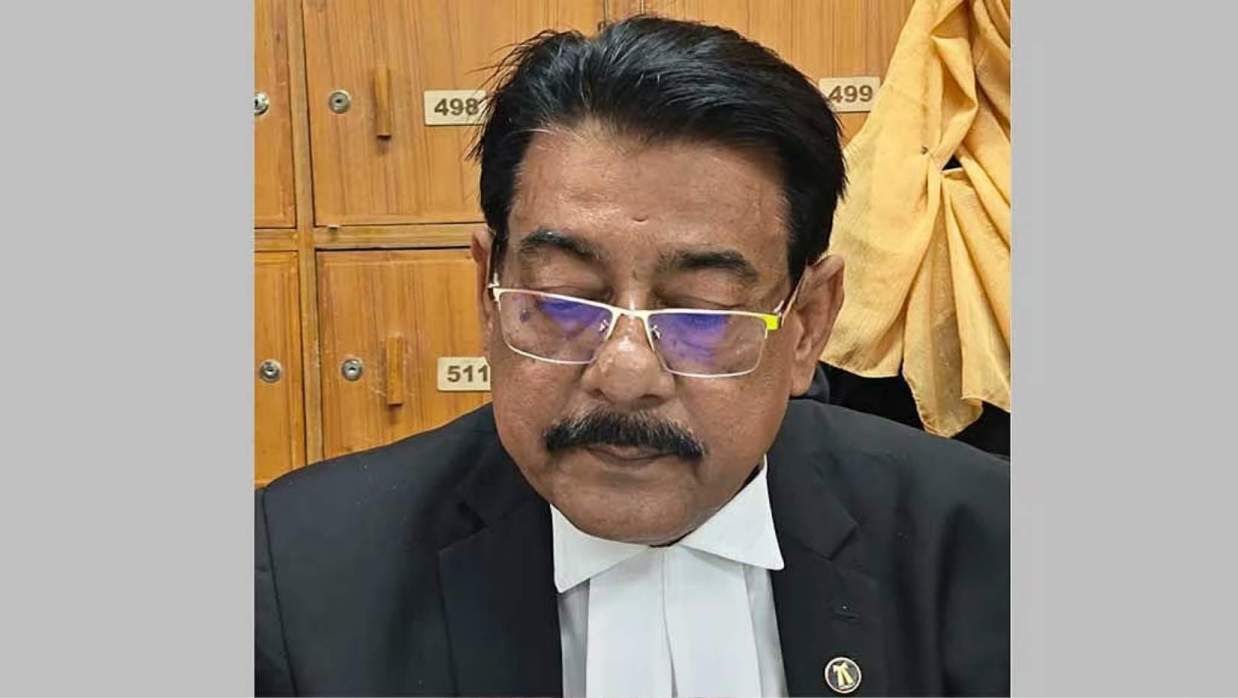 অভিযুক্ত আইনজীবী আবুল হাসেম