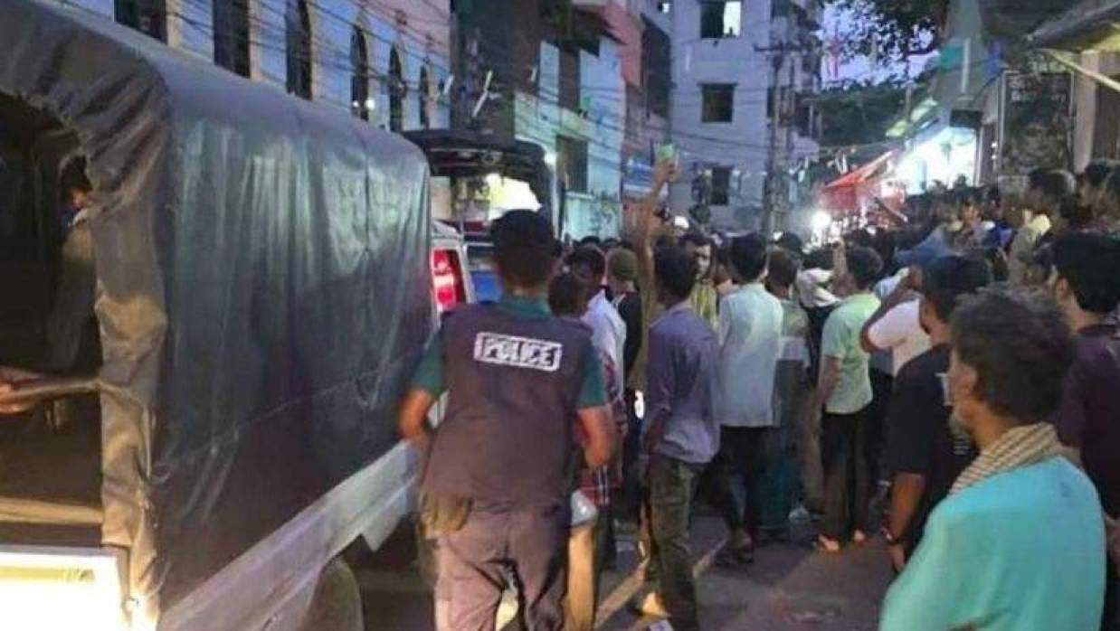 চট্টগ্রামের বাকলিয়ায় এ ঘটনা ঘটে