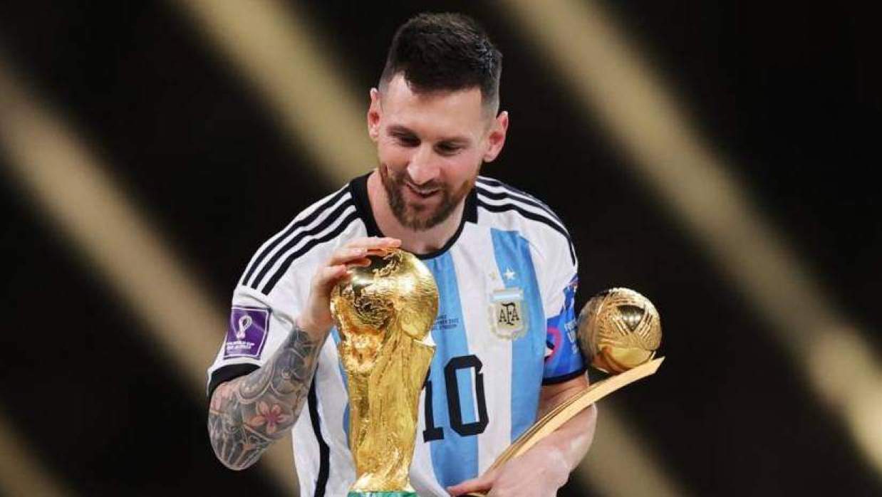 লিওনেল মেসি   