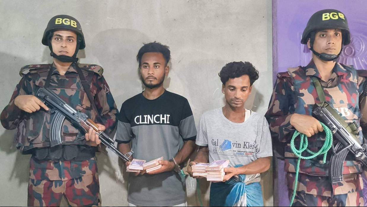 জাল টাকা তৈরির দায়ে দুইজন গ্রেফতার