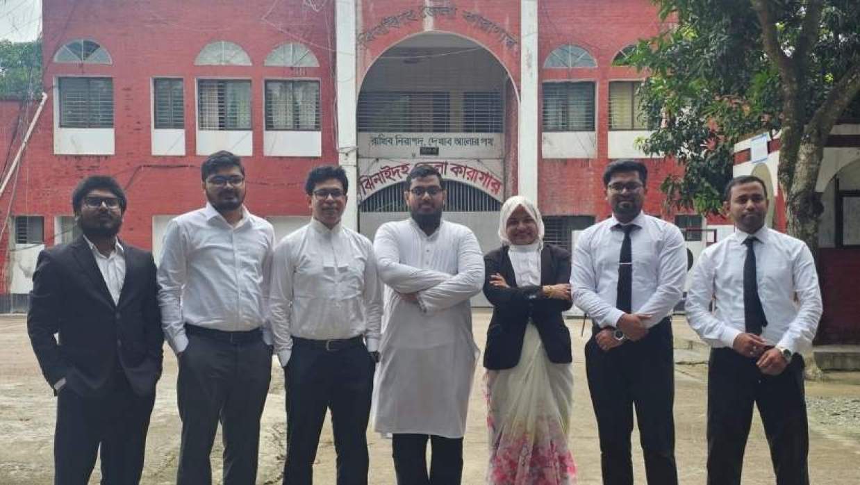 কারগার থেকে মুক্তি পেলেন তারেক রেজা