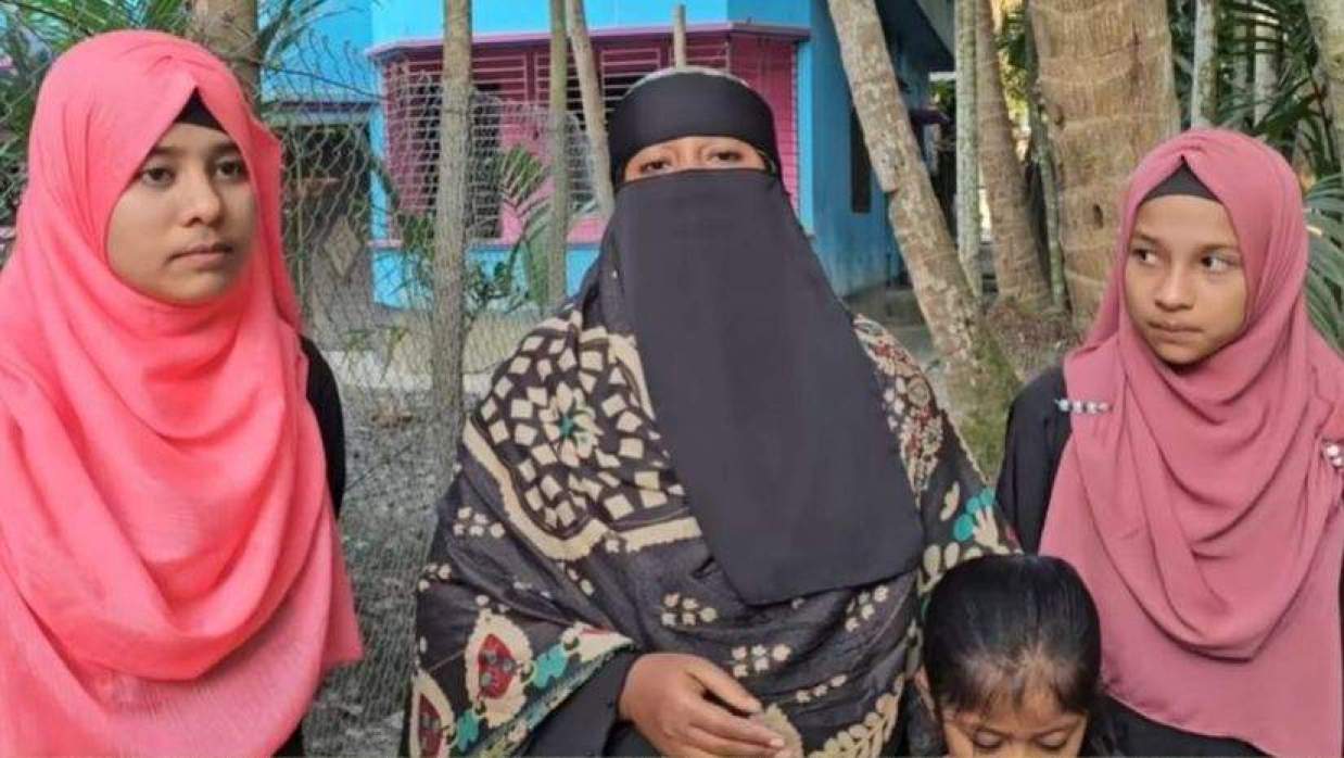 তিন কন্যাসন্তান ও বিধবা রোমানা আক্তার