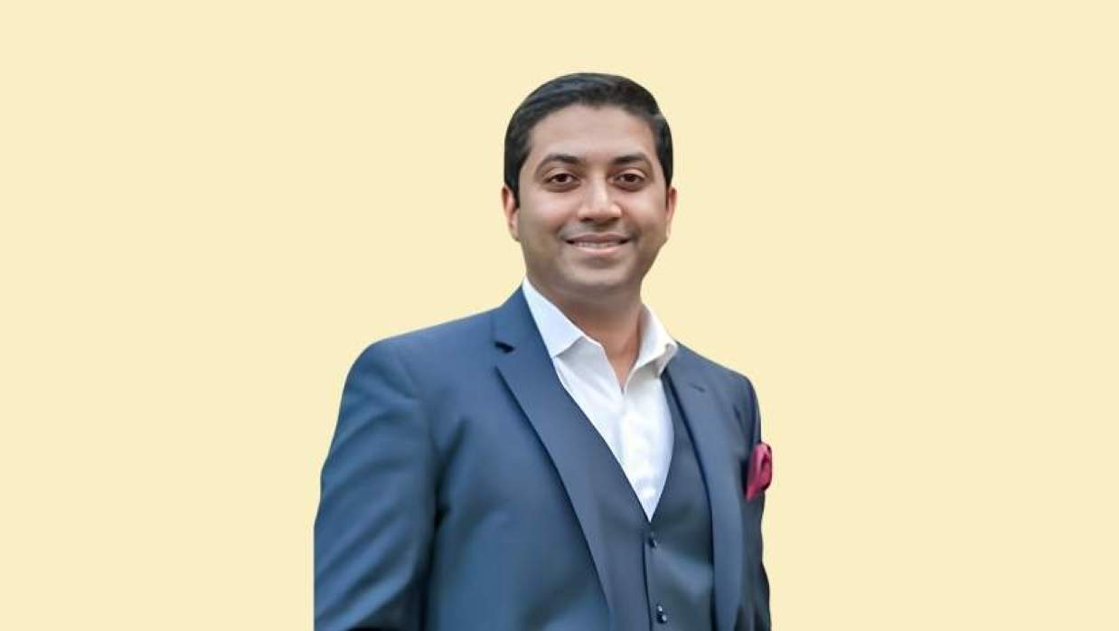 প্রাথমিক ও গণশিক্ষা মন্ত্রণালয়ের প্রতিমন্ত্রী ববি হাজ্জাজ 