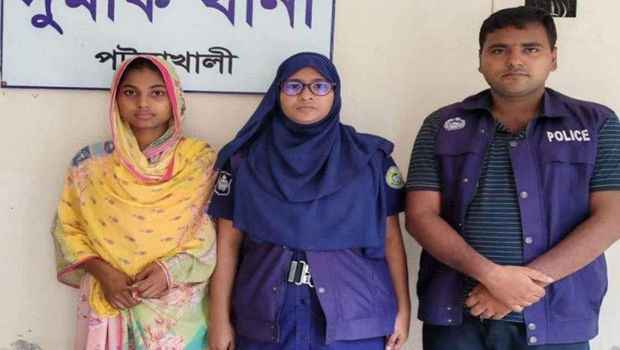 সাদিয়া (২৪) কে গ্রেফতার করেছে পুলিশ