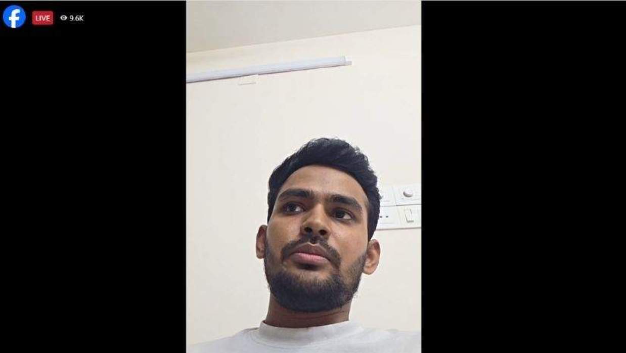 লাইভে আসিফ মাহমুদ 