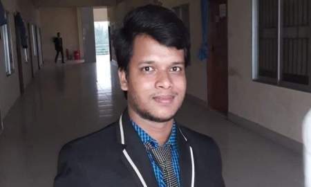 বাঁচতে চান ক্রোনস ডিজিজে আক্রান্ত নোবিপ্রবি শিক্ষার্থী সাখাওয়াত