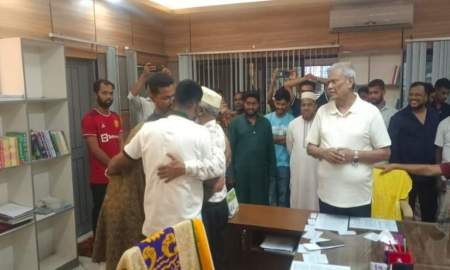 এমপির মধ্যস্থতা, ছাত্রদল নেতাদের বহিষ্কারাদেশ পুনঃ বিবেচনার আহ্বান অধ্যক্ষের