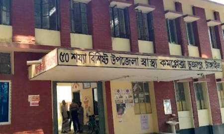 এক মাসের শিশুকে নিয়মিত টিকার পরিবর্তে জলাতঙ্কের ভ্যাকসিন প্রয়োগ