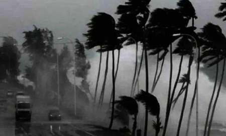 রাতেই ঢাকাসহ ৮ জেলায় ৬০ কিমি বেগে ঝড়ের আভাস 