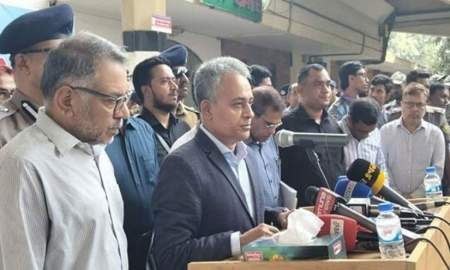 ‘লাইনে খড় থাকায় চাকা পিছলে ট্রেন বিলম্ব হয়েছে’
