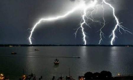 মাছ ধরতে গিয়ে বজ্রপাতে জেলের মৃত্যু