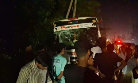 চট্টগ্রামের কর্ণফুলীতে বাস–লেগুনা সংঘর্ষে প্রাণ গেল ৩ জনের