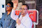 হুমায়ূন আহমেদকে মনে করে মঞ্চে আবেগপ্রবণ অভিনেতা এজাজ