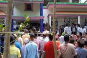 গাজীপুরে হত্যকাণ্ডের শিকার ৫ জনের লাশের পাশে অভিযোগের কপি, …