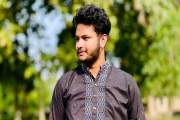 সম্পর্কের বিচ্ছেদ, ছাত্রী হোস্টেলের সামনে প্রেমিকের বিষপান