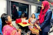 ঈদযাত্রায় ট্রেনে নারীদের জন্য পৃথক কামরা বরাদ্ধ রাখার নির্দ…