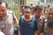 আদালতে এসে পলক বললেন—‘হাসপাতাল থেকে আসছি, দোয়া করবেন’