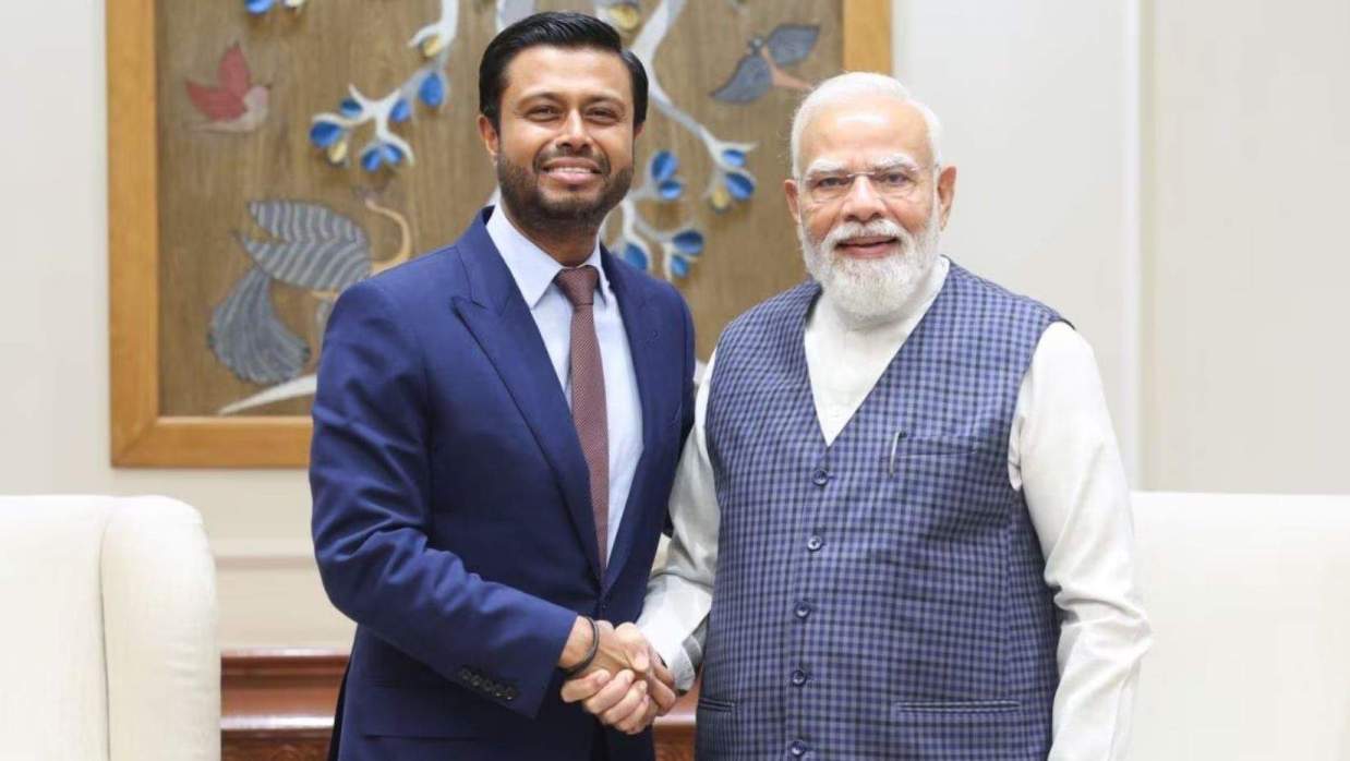 ভারতের প্রধানমন্ত্রী নরেন্দ্র মোদীর সঙ্গে এয়ারট্যাংকের প্রতিষ্ঠাতা সিইও বাংলাদেশি বংশোদ্ভূত রবিন খুদা 