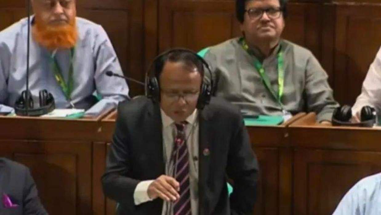 অধ্যক্ষ সেলিম ভুঁইয়া সংসদে বক্তব্য রাখছেন