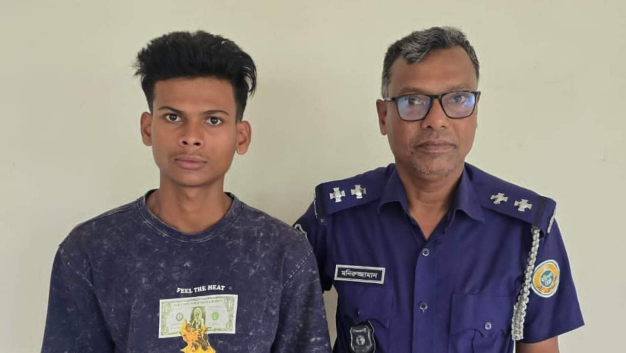 বিশেষ চাহিদাসম্পন্ন কিশোরীকে ধর্ষণের অভিযোগে যুবক আটক
