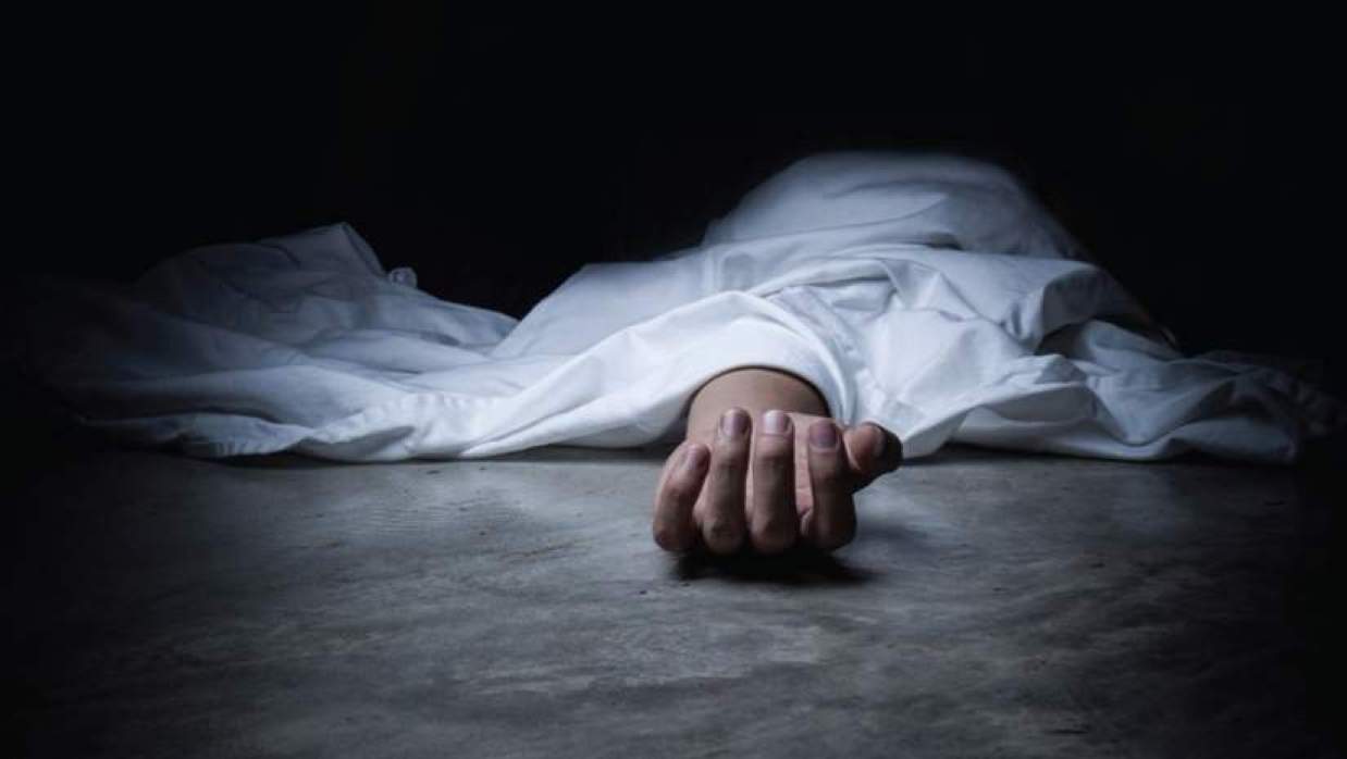 স্কুলছাত্রকে কুপিয়ে হত্যা 