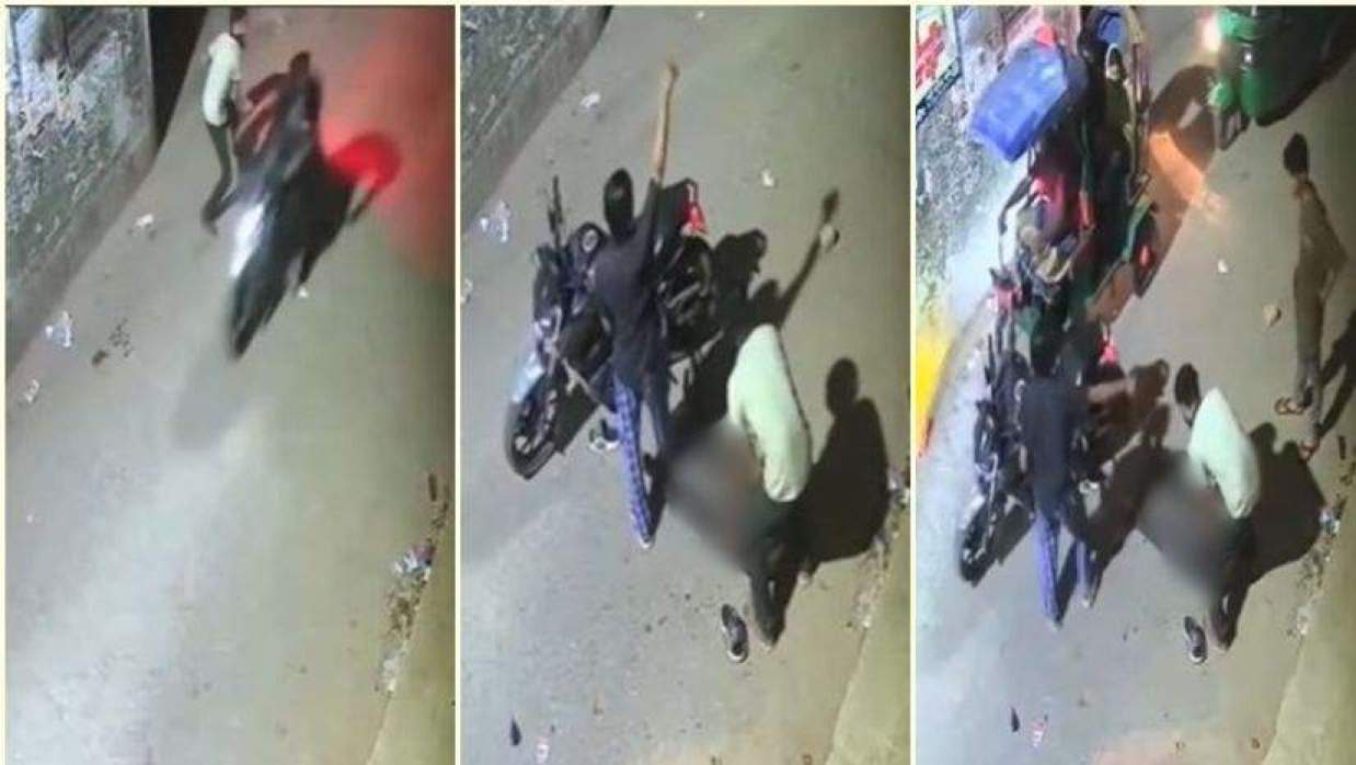 শেওড়াপাড়ায় ইট মেরে বাইক ছিনতাই