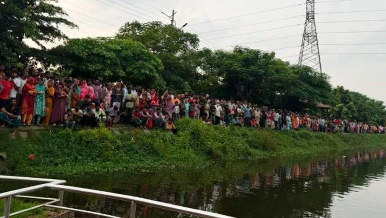 সিদ্ধিরগঞ্জ উপজেলার ডিএনডি লেক