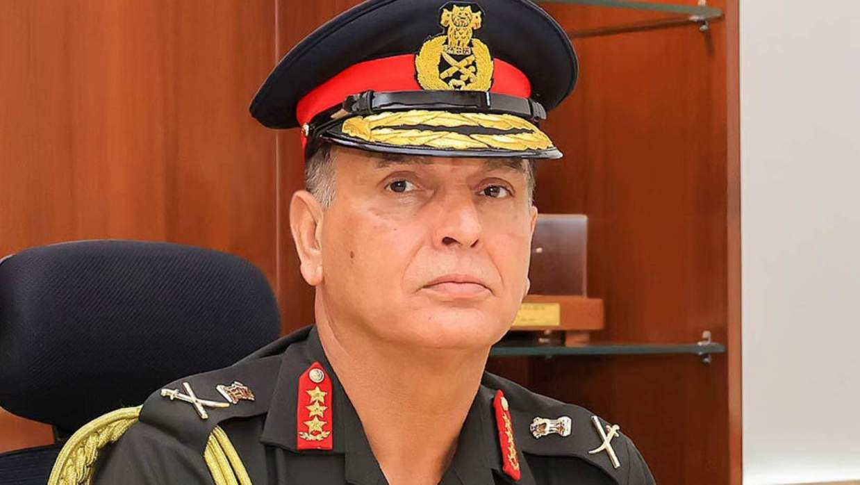 লেফটেন্যান্ট জেনারেল ধীরাজ শেঠ
