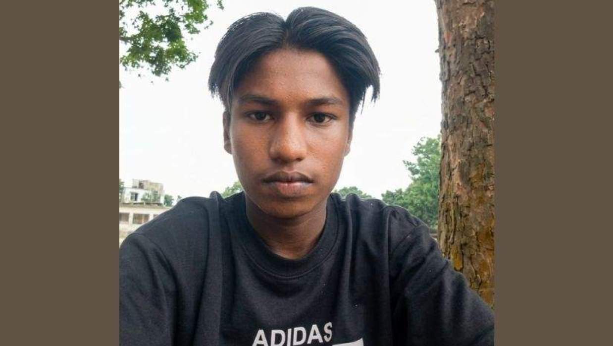 তর্কের জেরে বন্ধুকে পানিতে চুবিয়ে হত্যা