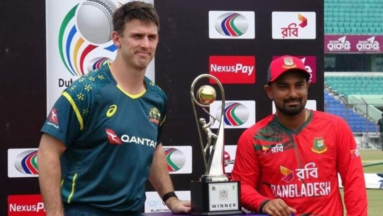 দুই দলের অধিনায়ক 