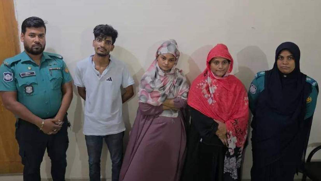 প্রেমের প্রলোভনে ডেকে আটকে রেখে নির্যাতন, হানিট্র্যাপ চক্রের ৩ সদস্য গ্রেপ্তার