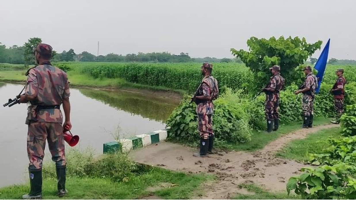 মেহেরপুর সীমান্তের পুশইন রোধে বিজিবি এর কঠোর অবস্থান