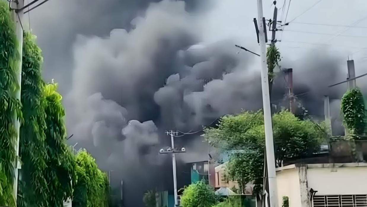কারখানায় বয়লার বিস্ফোরণ