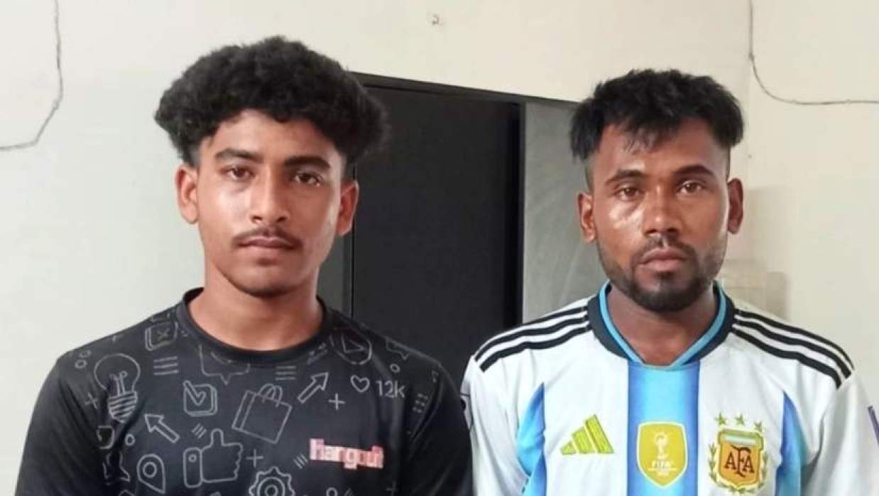 দুজনকে গ্রেফতার করেছে পুলিশ