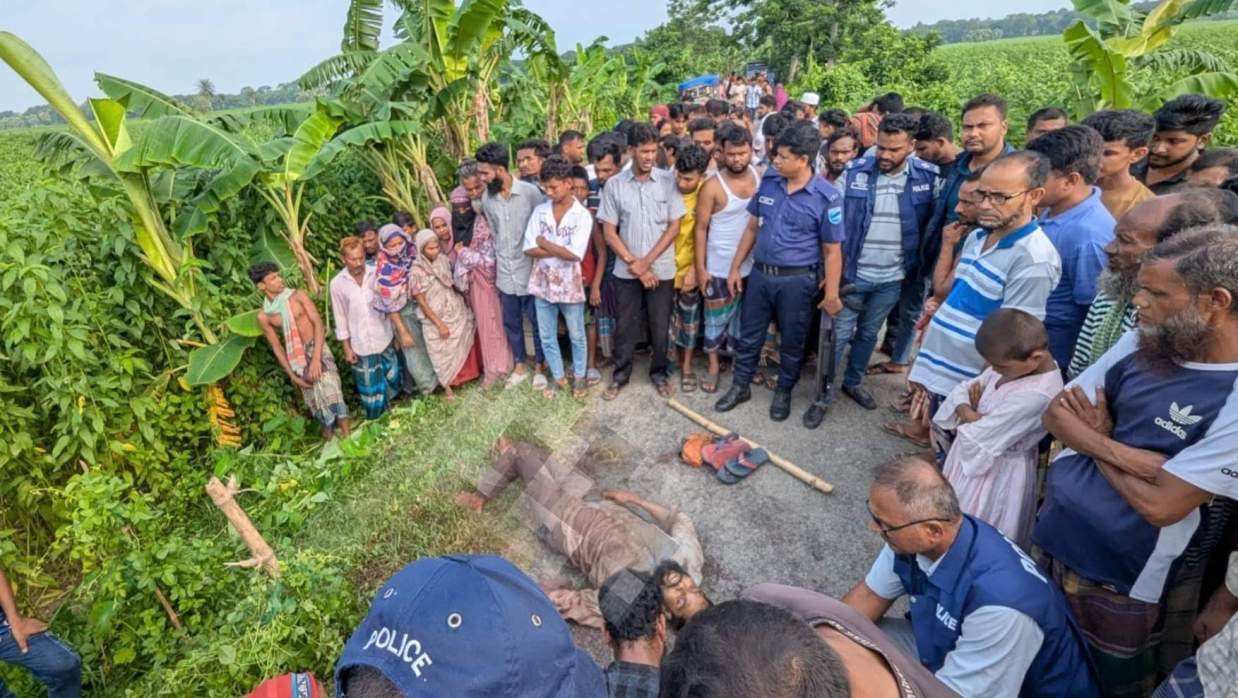 সড়কে ফেলে যাওয়া হলো হাত-পা কাটা মরদেহ