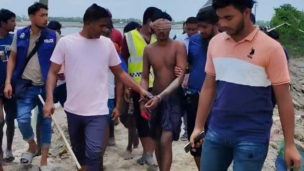 কোস্টগার্ডের সঙ্গে ‘দুলাভাই বাহিনীর’ গোলাগুলিতে একজন নিহত