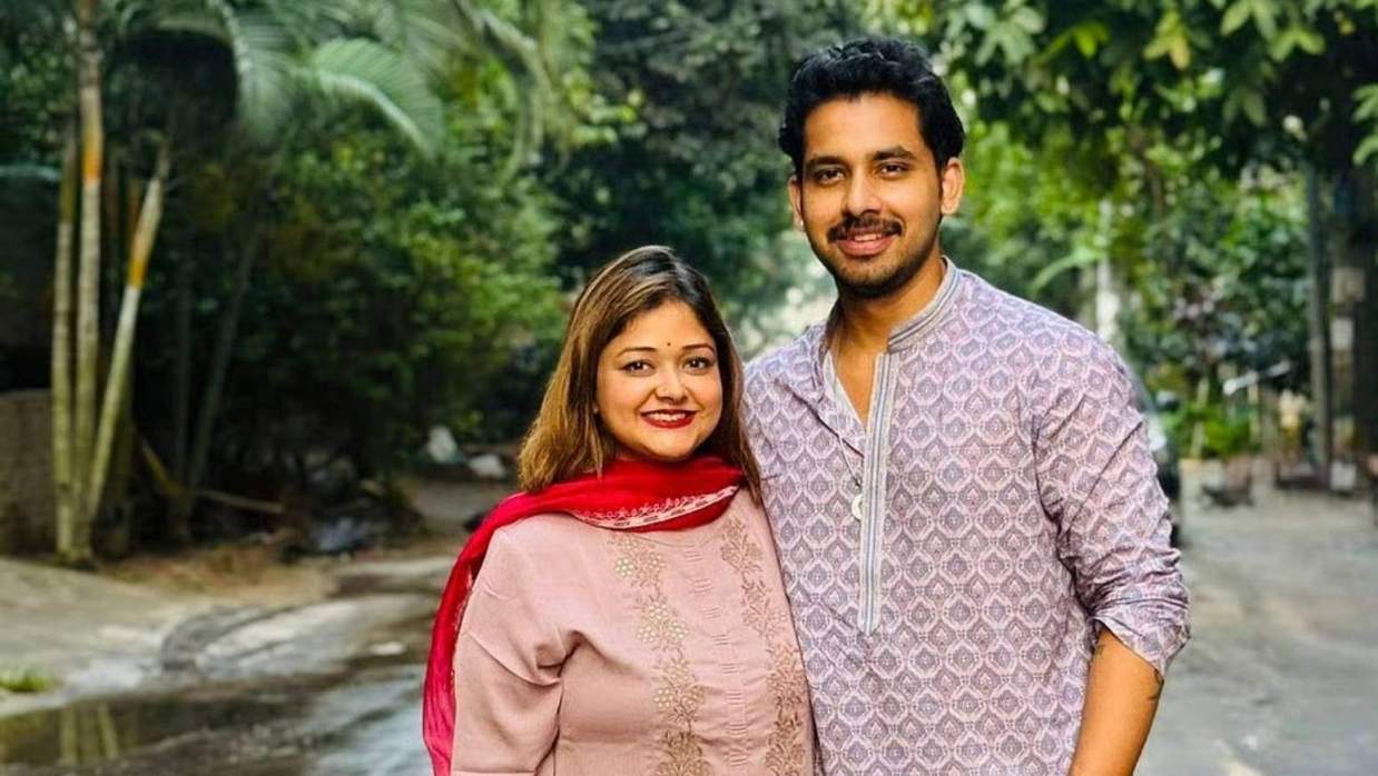 ছোট পর্দার জনপ্রিয় অভিনেতা  মো. নিয়ামত উল্লাহ ভূইয়া ওরফে জাহের আলভী  ও তার স্ত্রী