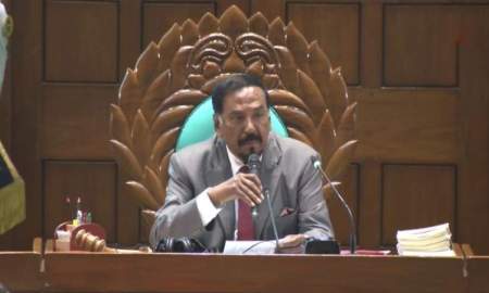 বাতিল হলো সংসদে মাথা নুয়ে প্রবেশ বা ত্যাগের নিয়ম