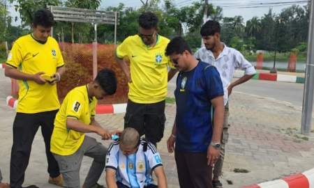 ব্রাজিলের জয়ে প্রকাশ্যে মাথা ন্যাড়া করলেন আর্জেন্টিনা সমর্থক