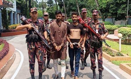 যশোরে ৬ কেজি সোনার বার উদ্ধার, আটক ২