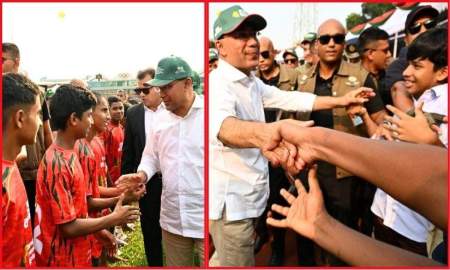 প্রধানমন্ত্রীকে কাছে পেয়ে প্রাথমিকের খুদে শিক্ষার্থীদের বাঁধভাঙা উল্লাস