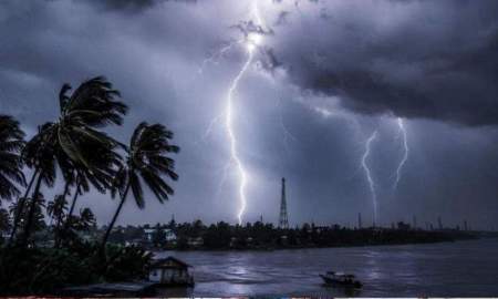 রাত ১টার মধ্যে ১০ জেলায় ঝড়-বজ্রপাতের আভাস, সতর্কবার্তা আবহাওয়া অধিদপ্তরের 