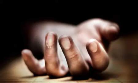 স্কুল থেকে ফিরে গলায় ফাঁস দিয়ে নবম শ্রেণির ছাত্রীর আত্মহত্যা