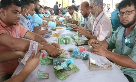 পাগলা মসজিদের ১৩ দানবক্সে পাওয়া গেল ১৪ কোটি ৭০ লাখ টাকা, শেষ হয়নি গণনা 