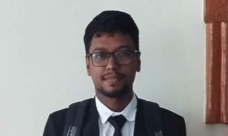 টিউশনির ফাঁদ ভেঙে বিসিএস ক্যাডার কুবির নিহাল