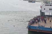 আবারও দৌলতদিয়া ফেরিঘাটে যাত্রীবাহী বাস ডুবি