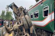 দেড় ঘণ্টা পর চট্টগ্রামের সঙ্গে সারা দেশের রেল যোগাযোগ স্বাভ…