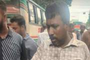 রাজধানীতে ব্যবসায়ীকে গুলি করে ১৭ লাখ টাকা ছিনতাই