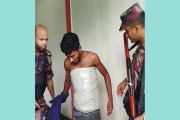 শরীরে বিশেষ কায়দায় গাঁজা লুকিয়ে পাচার, যুবক আটক